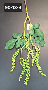 Ramură decorativă artificială cu frunze și ciorchini verzi - 75cm